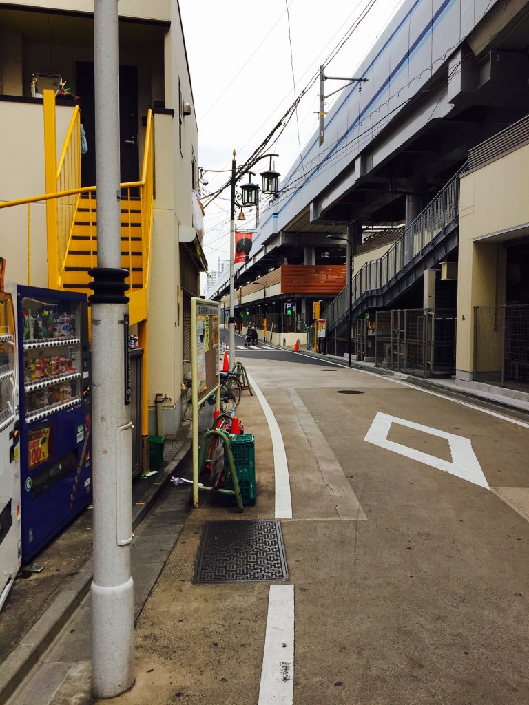 京急蒲田駅から羽田空港国際線ターミナルまで歩いてみた 京急蒲田駅から羽田空港国際線ターミナルまで歩いてみた