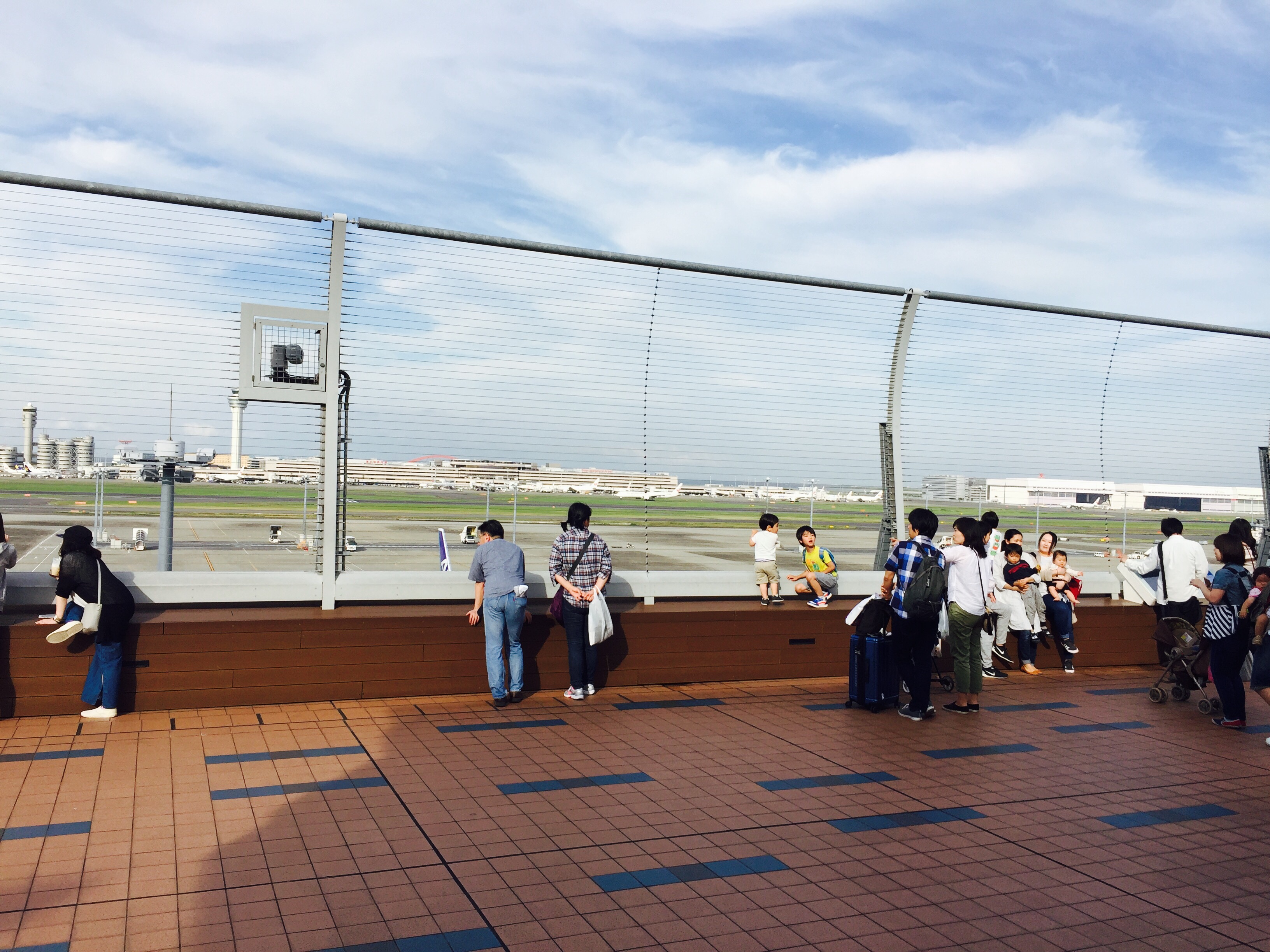 京急蒲田駅から羽田空港国際線ターミナルまで歩いてみた 京急蒲田駅から羽田空港国際線ターミナルまで歩いてみた